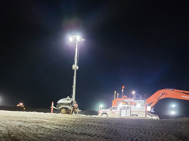 Light tower at a construction site